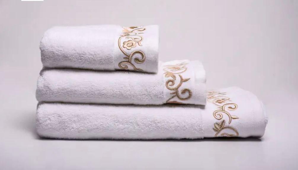 Art Noveau Embroidered Towel Set - Prestige Mart